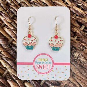 New Handmade “The Best Things in Life Are Sweet” Cupcake Dangle Earrings